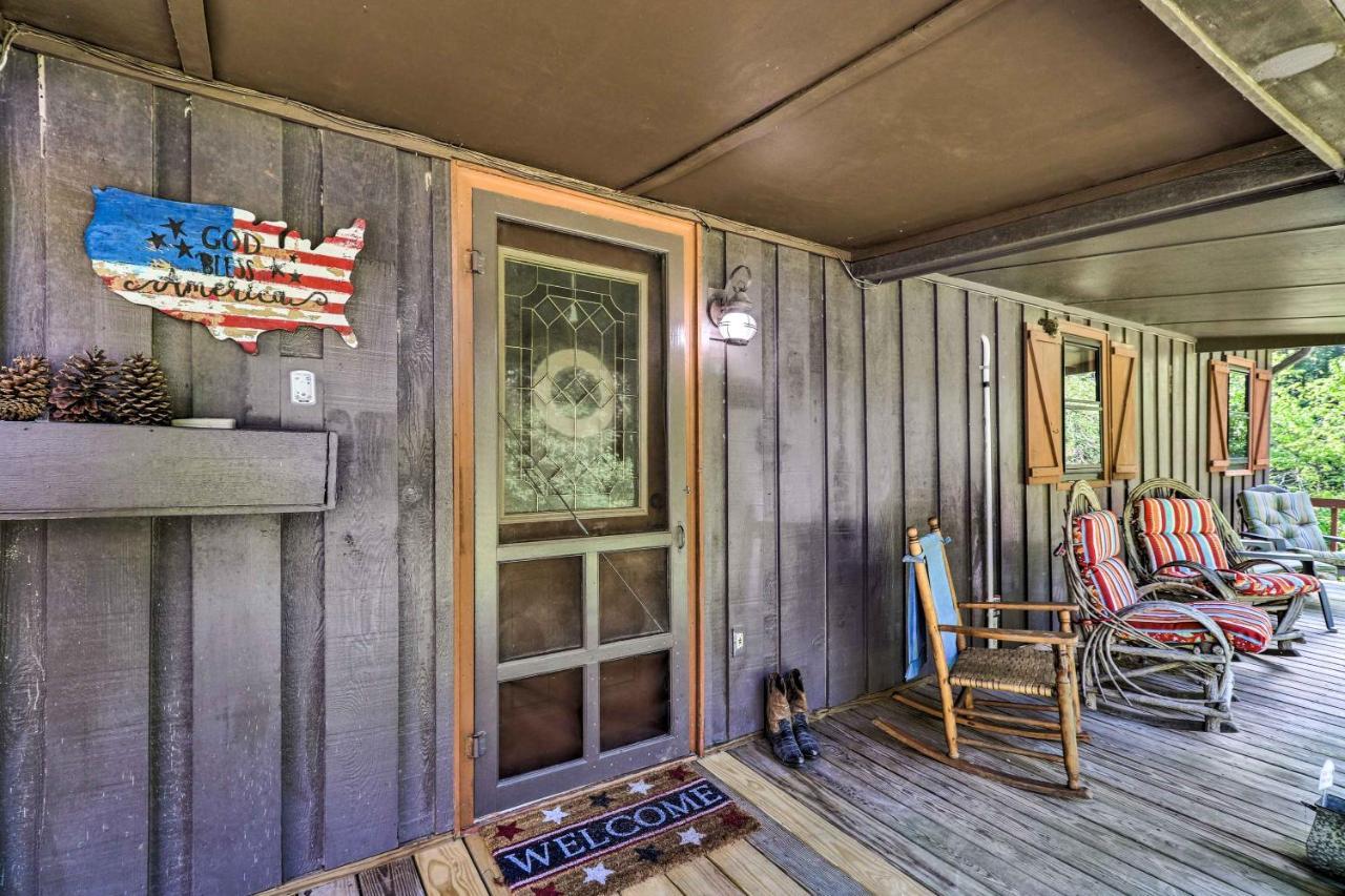 Rustic Ennice Cabin On Blue Ridge Parkway With Patio Villa Glade Valley Exterior photo