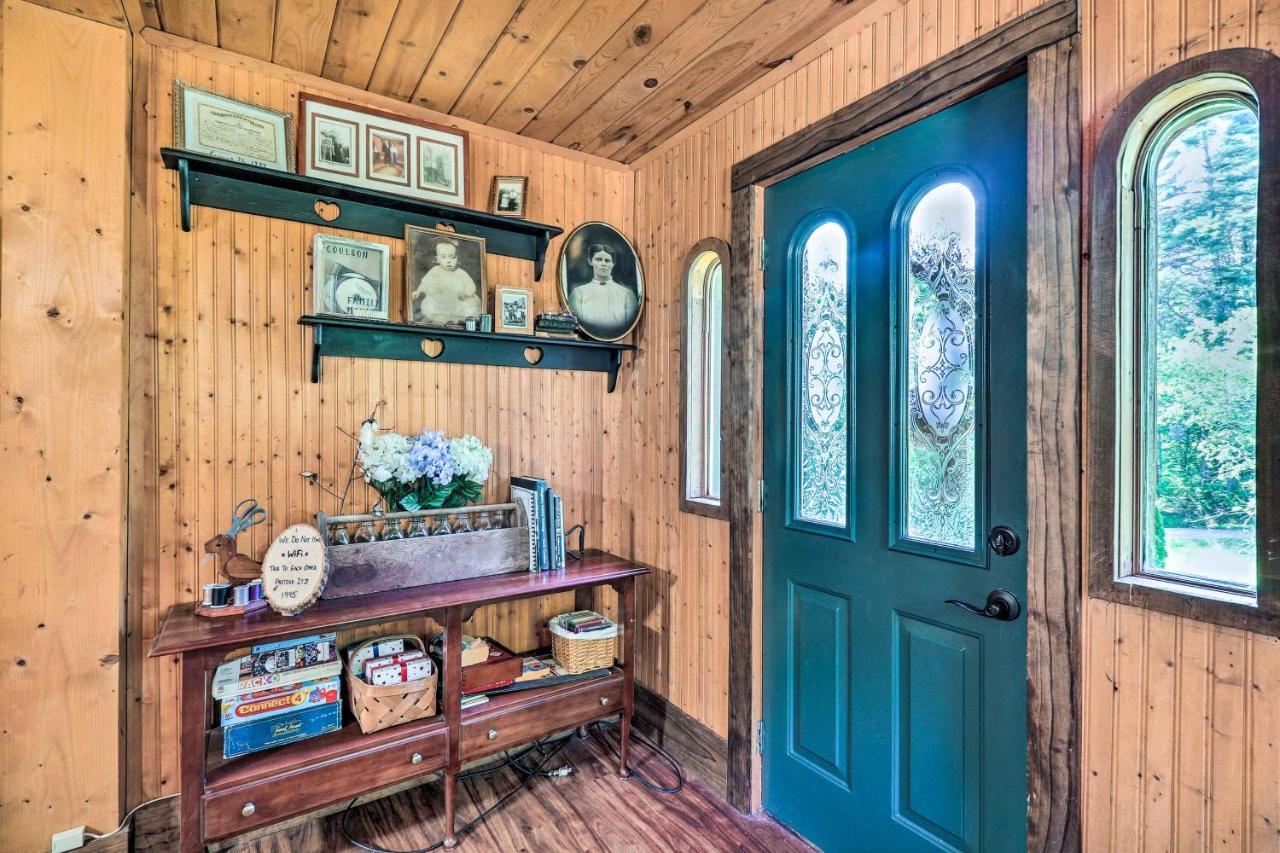 Rustic Ennice Cabin On Blue Ridge Parkway With Patio Villa Glade Valley Exterior photo